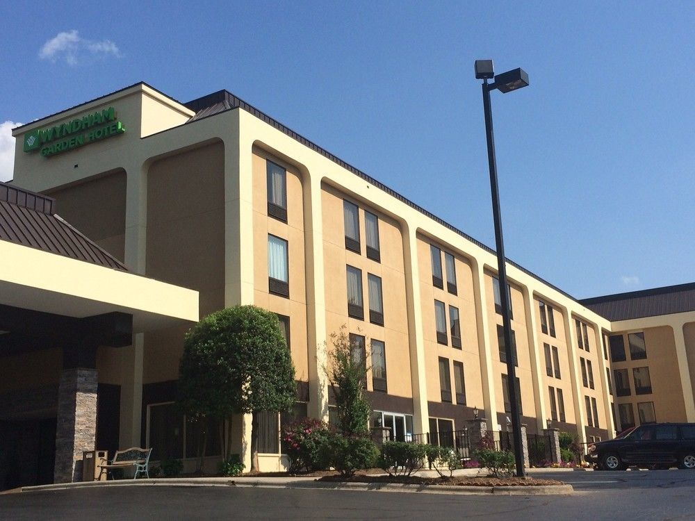 Hotel Wyndham Garden Charlotte Executive Park Exterior foto